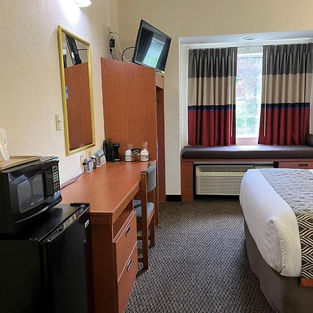 Microtel Inn And Suites By Wyndham - Lady Lake/ דה וילאג'ס מראה חיצוני תמונה