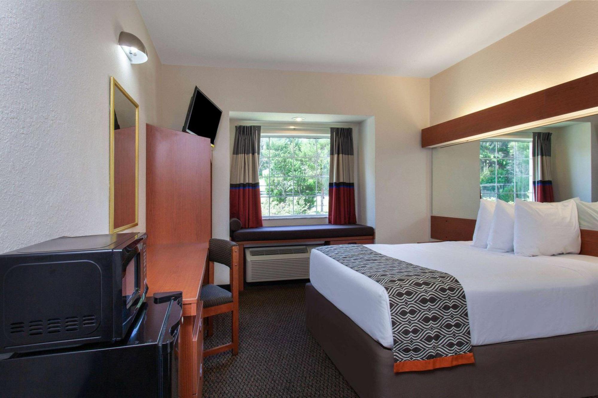Microtel Inn And Suites By Wyndham - Lady Lake/ דה וילאג'ס מראה חיצוני תמונה